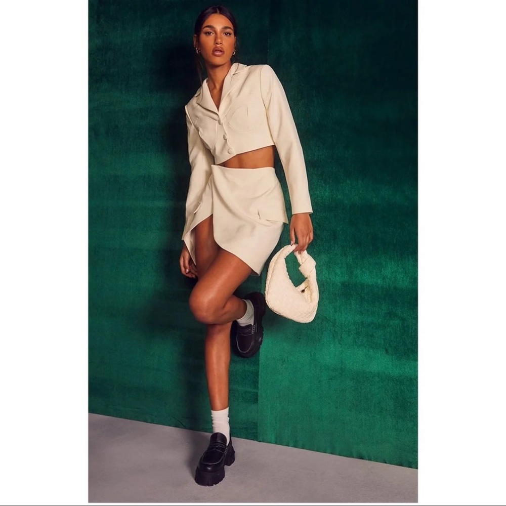 Boohoo Mini skirt